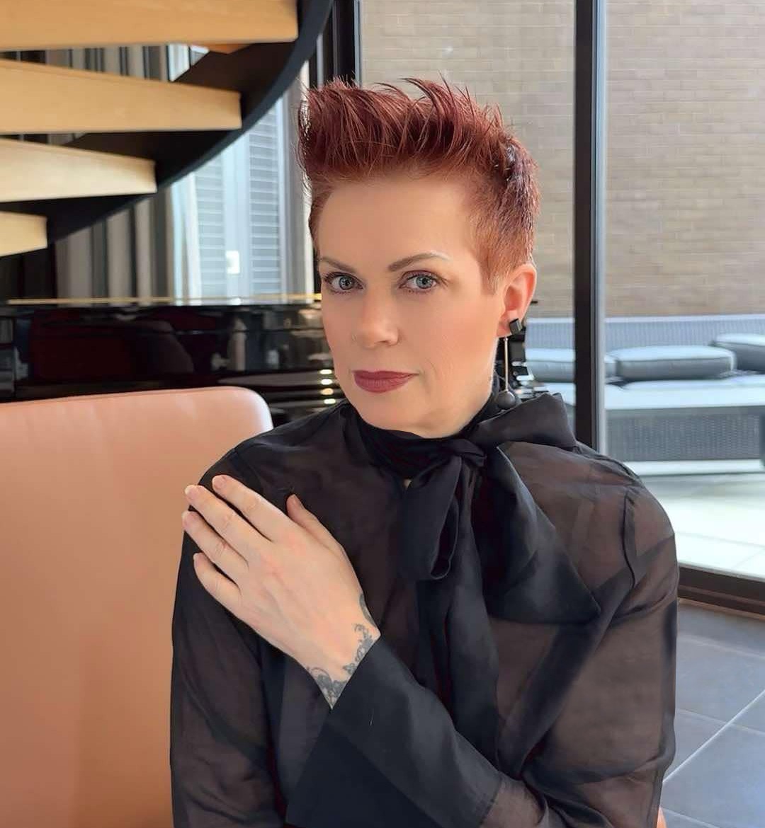 helen siwak, portfolioyvr, folioyvr, vancouver, bc, business magazine, entrepreneur magazine, ecoluxury