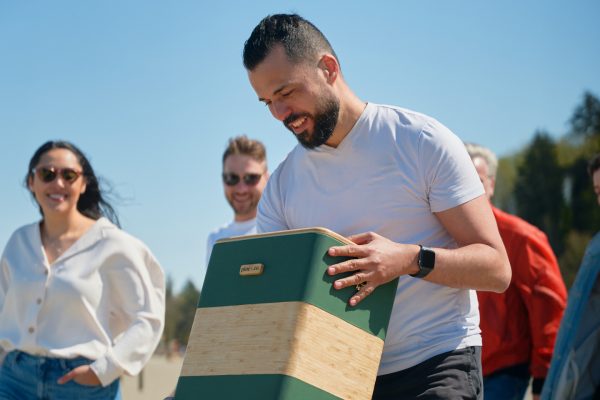 khaled abbas, pine and co, the nomad box, helen siwak, portfolioyvr, vancouver, bc, yvr, business, entrepreneurs, industry magazine