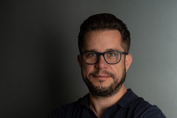 marko sarunac, qrbolt, incudolabs, helen siwak, portfolioyvr, vancouver, bc, yvr, business, entrepreneurs, industry magazine