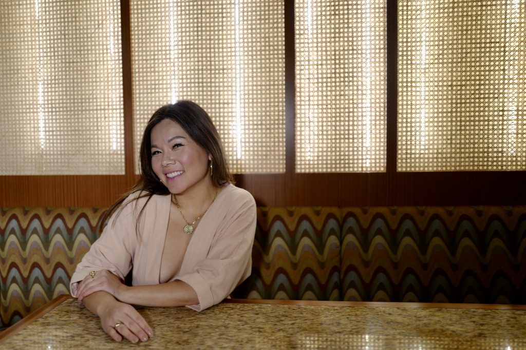 amelie thuy nguyen, restaurateur, anh and chi, vancouver, bc, helen siwak, portfolioyvr